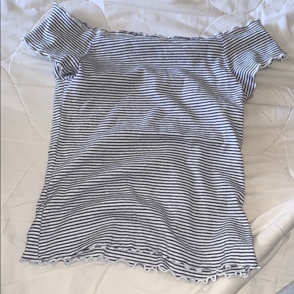 Lettuce Trim striped off shoulder tee